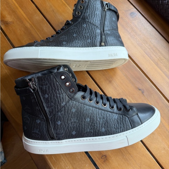 MCM Black High-Top Sneakers - Picture 9 of 9